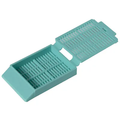 Aqua Tissue Cassettes with Lids