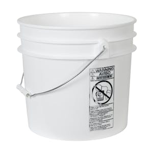 3-1/2 Gallon White Bucket