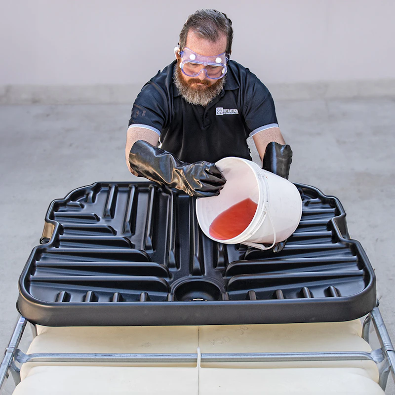 Ultra-IBC Funnel®