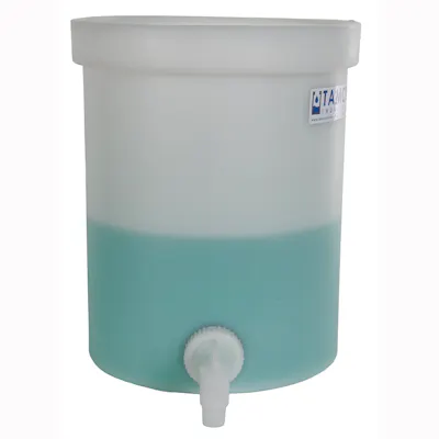 55 Gallon Heavy Weight Tamco® Tank with Spigot - 22" Dia. x 36" High