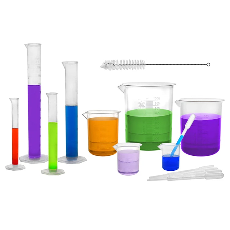 15-Piece Ultimate Labware Plastics Set