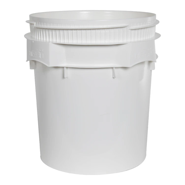 7.7 Gallon Lite Latch® White Bucket | U.S. Plastic Corp.