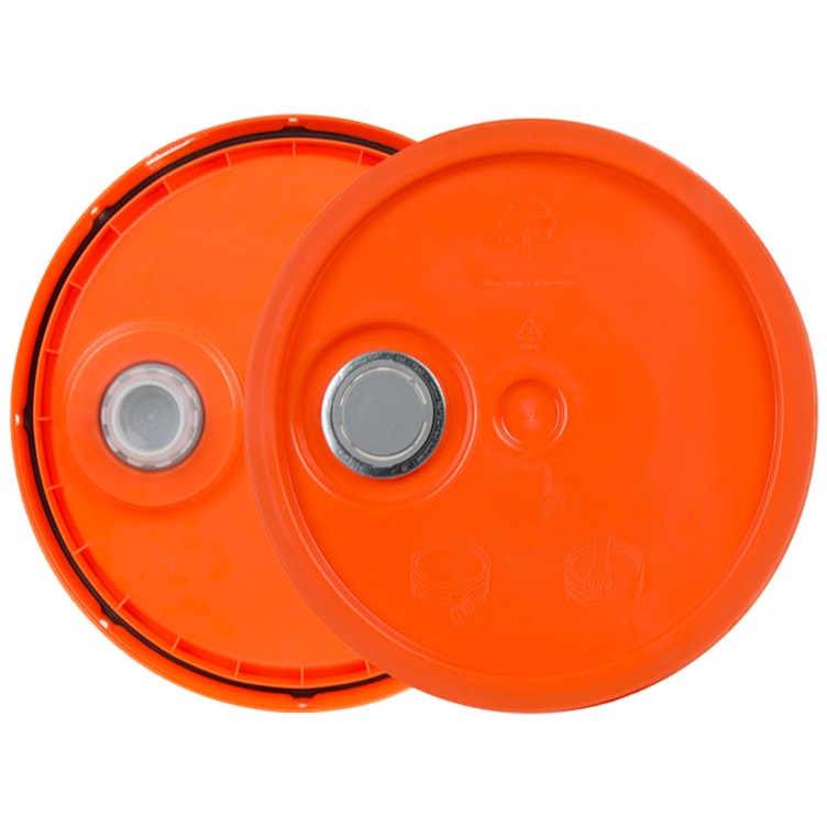 3-1/2 to 5-1/4 Gallon Orange HDPE Economy Round Bucket Lid with Pour Spout