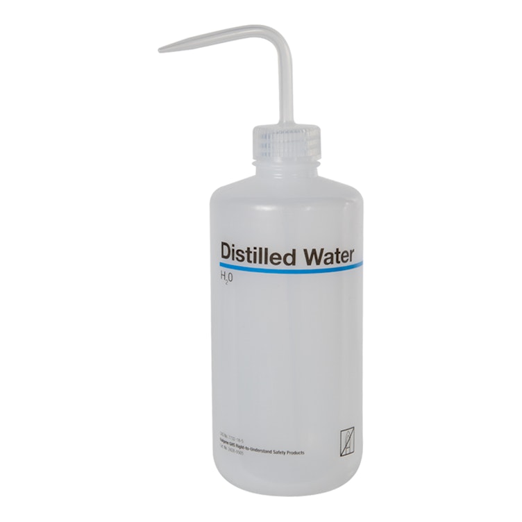 500mL Distilled Water Nalgene™ Right-to-Understand LDPE Wash Bottle with  Natural Dispensing Nozzle