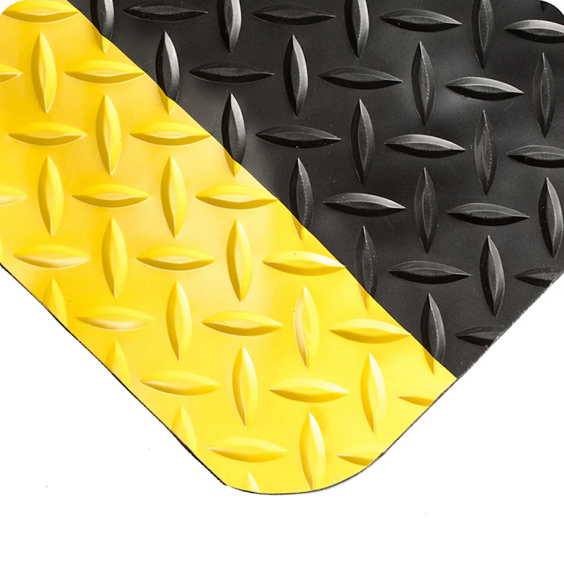 Diamond-Plate Spongecote