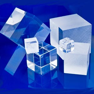 2 x 30mm Large Polished Clear Transparent Perspex Acrylic Cubes Blocks  (Pair)